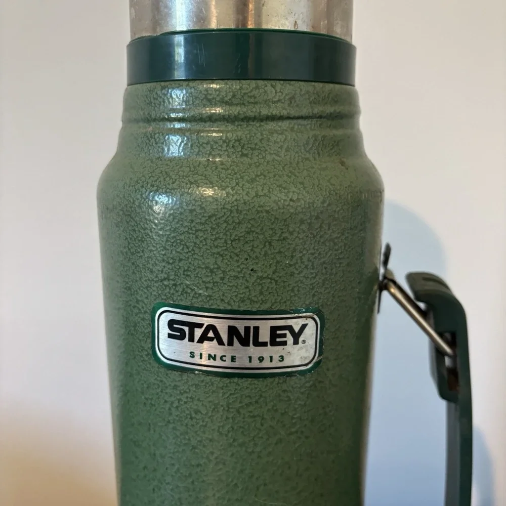 Vintage Stanley 1.1 Quart Stainless Steel Vacuum Sealed Bottle Thermos 14" tall - Picture 2 of 6